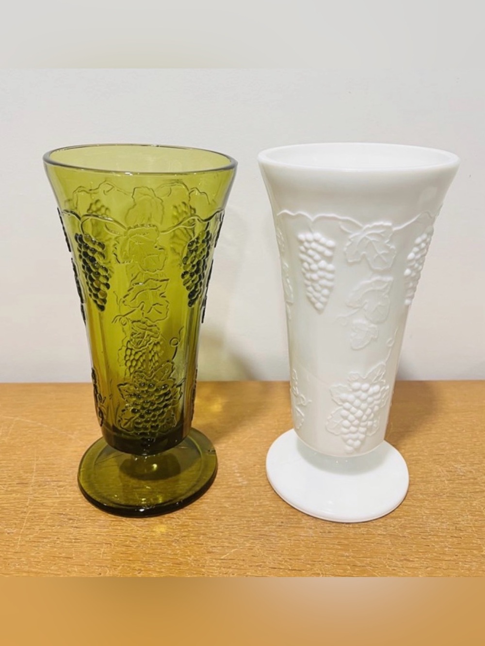 Set of 2 Indiana Glass Company Harvest Grape 9.75” T Avocado & Milk Glass Vases
